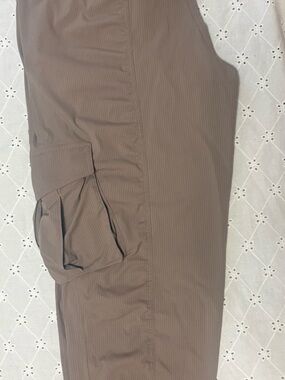 Lululemon dance studio cargo pants relaxed fit size small